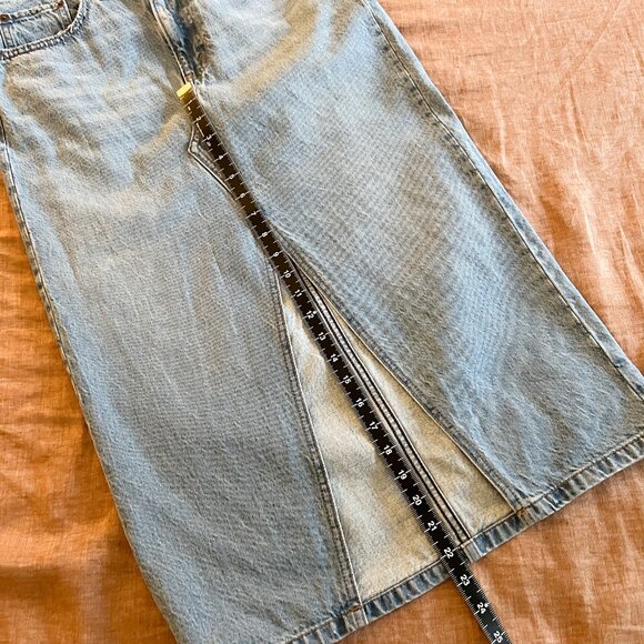 Abercrombie & Fitch - Denim Skirt. Size 26 / 2 - Picture 13 of 15